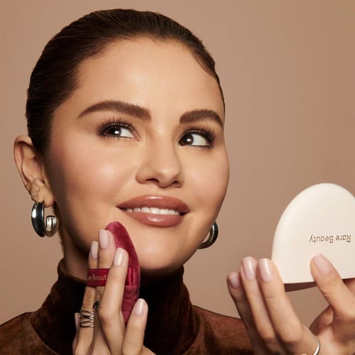 رير بيوتي إسفنجة البودرة 22 جرام Soft Touch