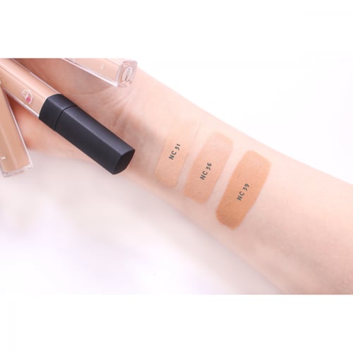 كونسيلر ليف لإخفاء الهالات السوداء والعيوب الخفيفة...