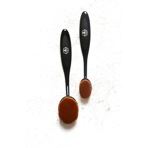 L125 | ليف فرشاة دمج المكياج