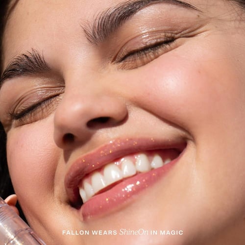 توير جيلي الشفاه - ملمّع الشفاه شاين أون 3.9مل