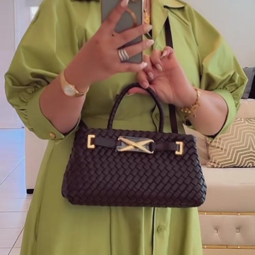 شنطة jw pei-متوفرة بألوان متعددة