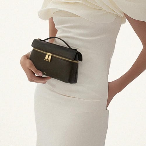 شنطةThea jwpei -متوفرة بألوان متعددة