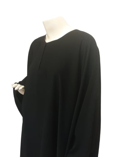 عباية بشت كامل مقفلة