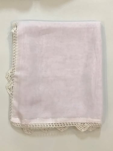 طرحة بوال بيضاء