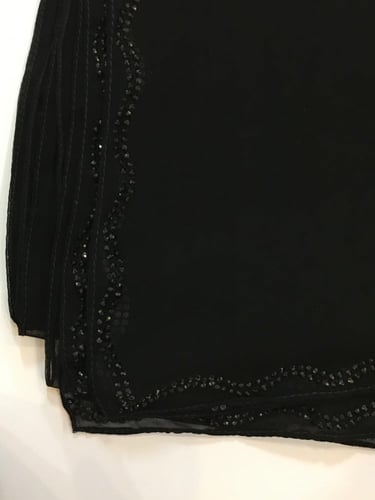 طرحة استقبال بفصوص الزيركون