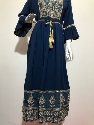 جلابية ميدي ناعمة