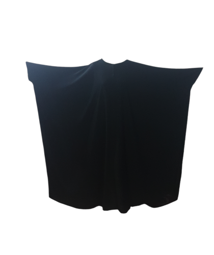 عباية بشت كامل مقفلة