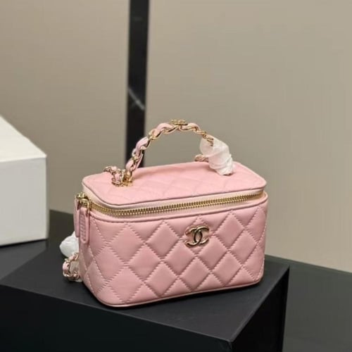 شانيل - بوكس