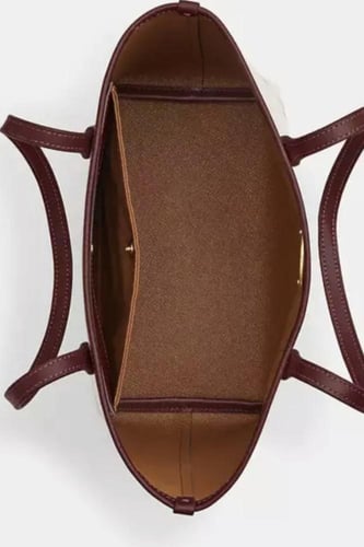 كوتش - توت باق فيونكه ميني