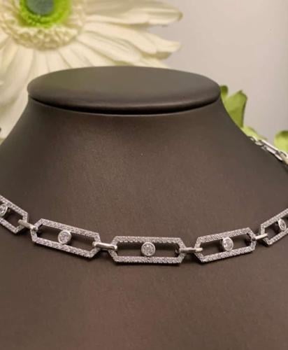 سلسال ماركة ميسكا فضي مع الملحقات