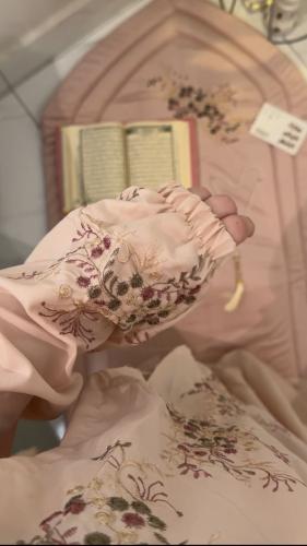 بكج رمضان الفاخر باللون الوردي