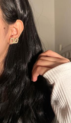 حلق فالنتينو ذهبي مع الملحقات