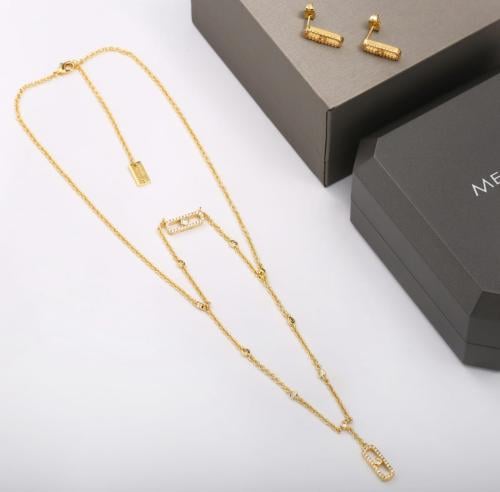 سلسال وحلق ماركة ميسكا ذهبي مع الملحقات