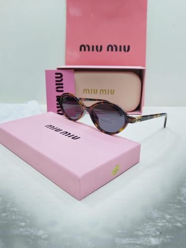 جديدنا نظارة ميو ميو نسائية