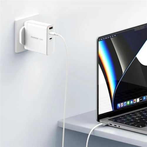 موماكس - فيش جداري بمنفذين تايب سي و منفذ يو اس بي...