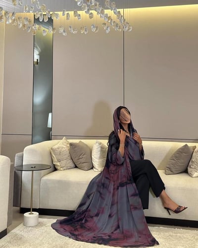 عباية شيفون طبقتين القصة كلوش .