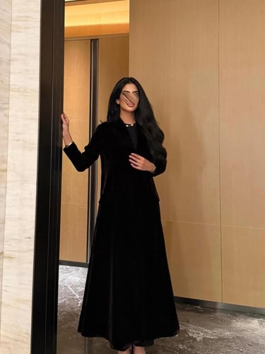 بلايزر مخمل بني مبطن