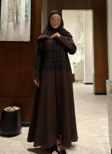 عباية بني كريب تايواني مبطن " صيفية "