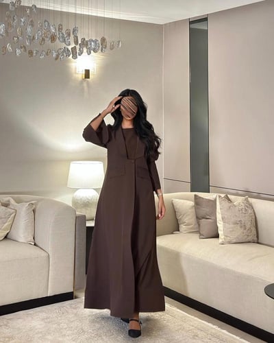 عباية كريب بني القصة كلوش