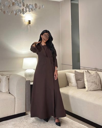 عباية كريب بني القصة كلوش