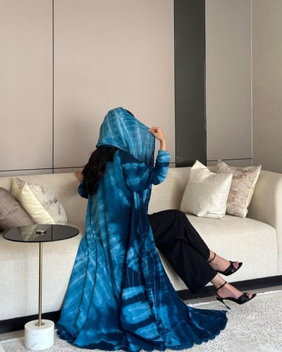 عباية نص كلوش شيفون مبطن أزرق