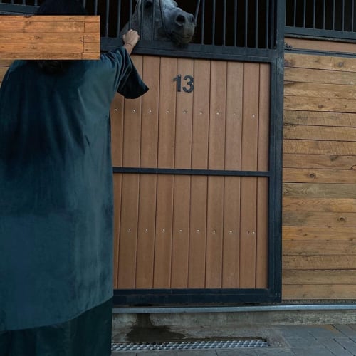 عباية شتوية مخمل وجلد