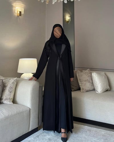 عباية بليزر مبطن كتان مع تفتة ستريتش