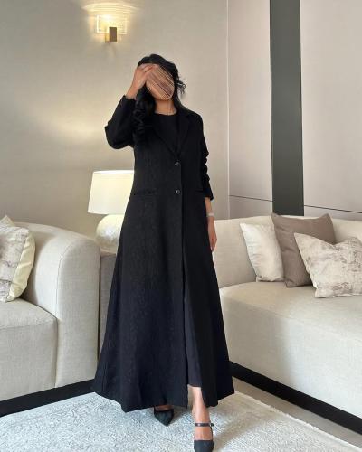 عباية بليزر مبطن كريب مشجر لمعه خفيفه