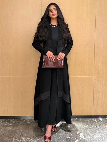 عباية كريب اسود مبطن