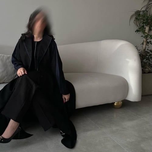 عباية كلوش اسود مع كحلي القماش كتان