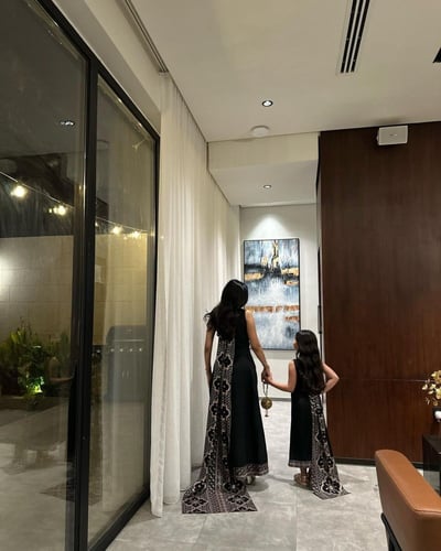 لنن هندي اسود مع تطريز هندي اطفال