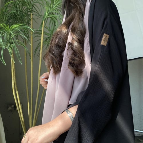 عباية لنن امريكي أسود ، قصة كلوش