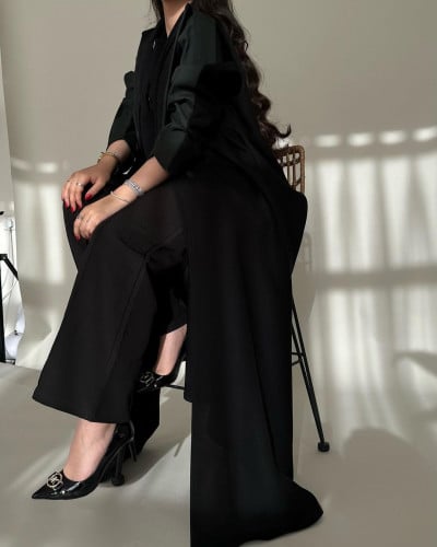 عباية كلوش اسود مع زيتي القماش كتان