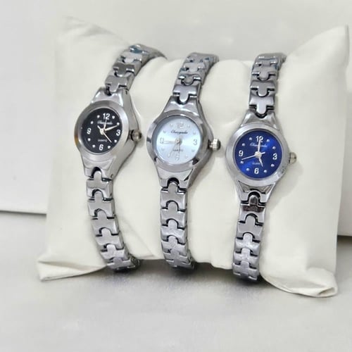 ساعات أطفال صغيرة بتصميم أنيق