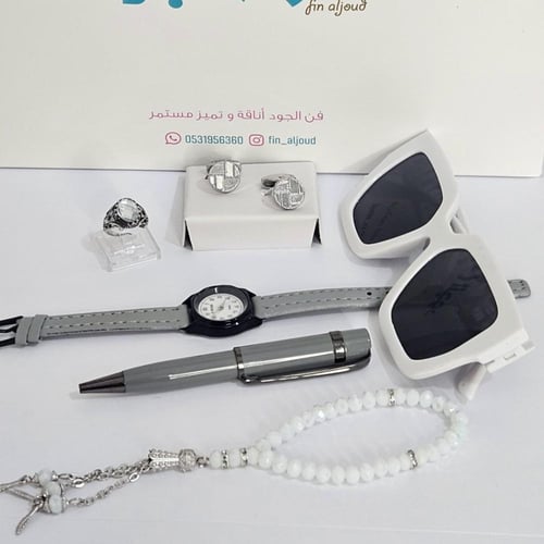 طقم أطفال أنيق ومميز باللون الرمادي