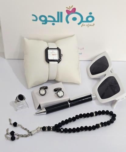 طقم مميز يجمع بين الفخامة والبساطة ليكمل إطلالة طف...