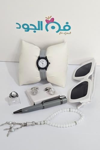 طقم أطفال أنيق ومميز باللون الرمادي