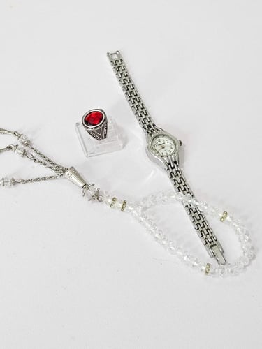 طقم مواليد فضي أنيق - لمسة فخامة لصغيرك