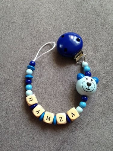 تعليقة مصاصه خشب