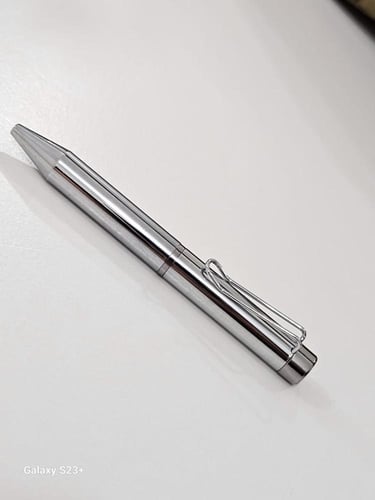 اقلام صغيره متنوعه