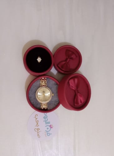 ساعه مع خاتم