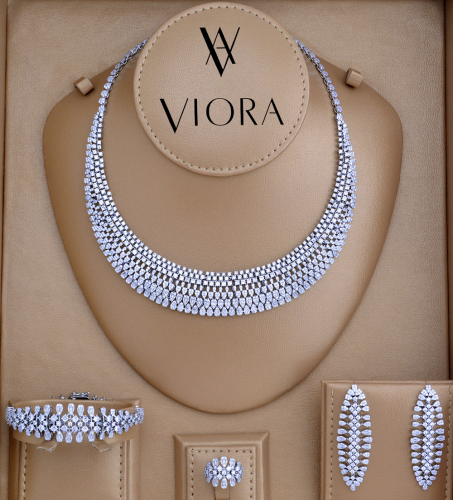 طقم زركون تصميم ألماس