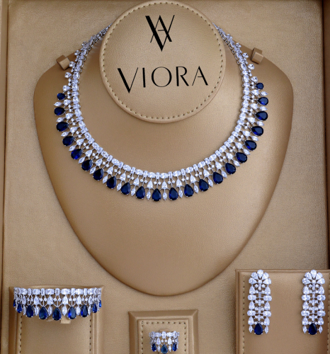 طقم زركون تصميم ألماس