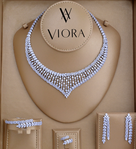 طقم زركون تصميم ألماس