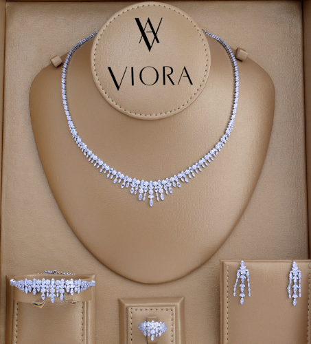 طقم زركون تصميم ألماس