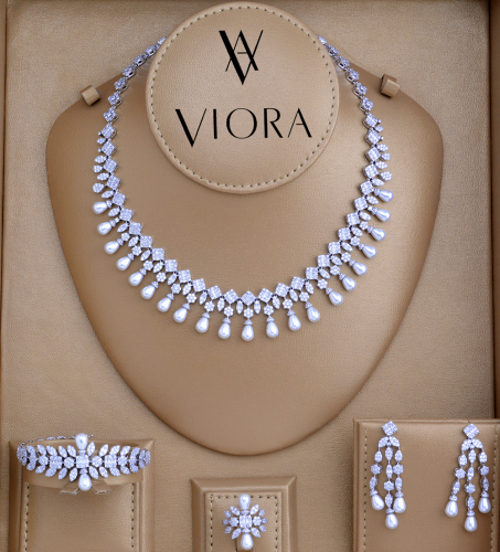 طقم زركون تصميم ألماس