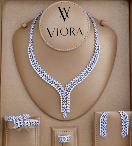 طقم لولو تصميم ألماس