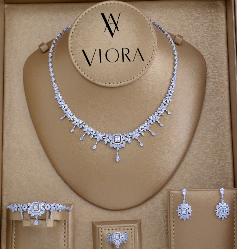 طقم زركون تصميم ألماس