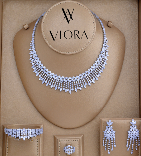 طقم زركون تصميم ألماس