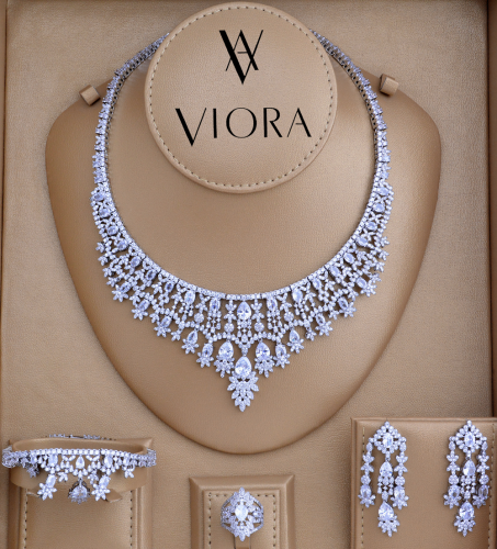 طقم زركون تصميم ألماس